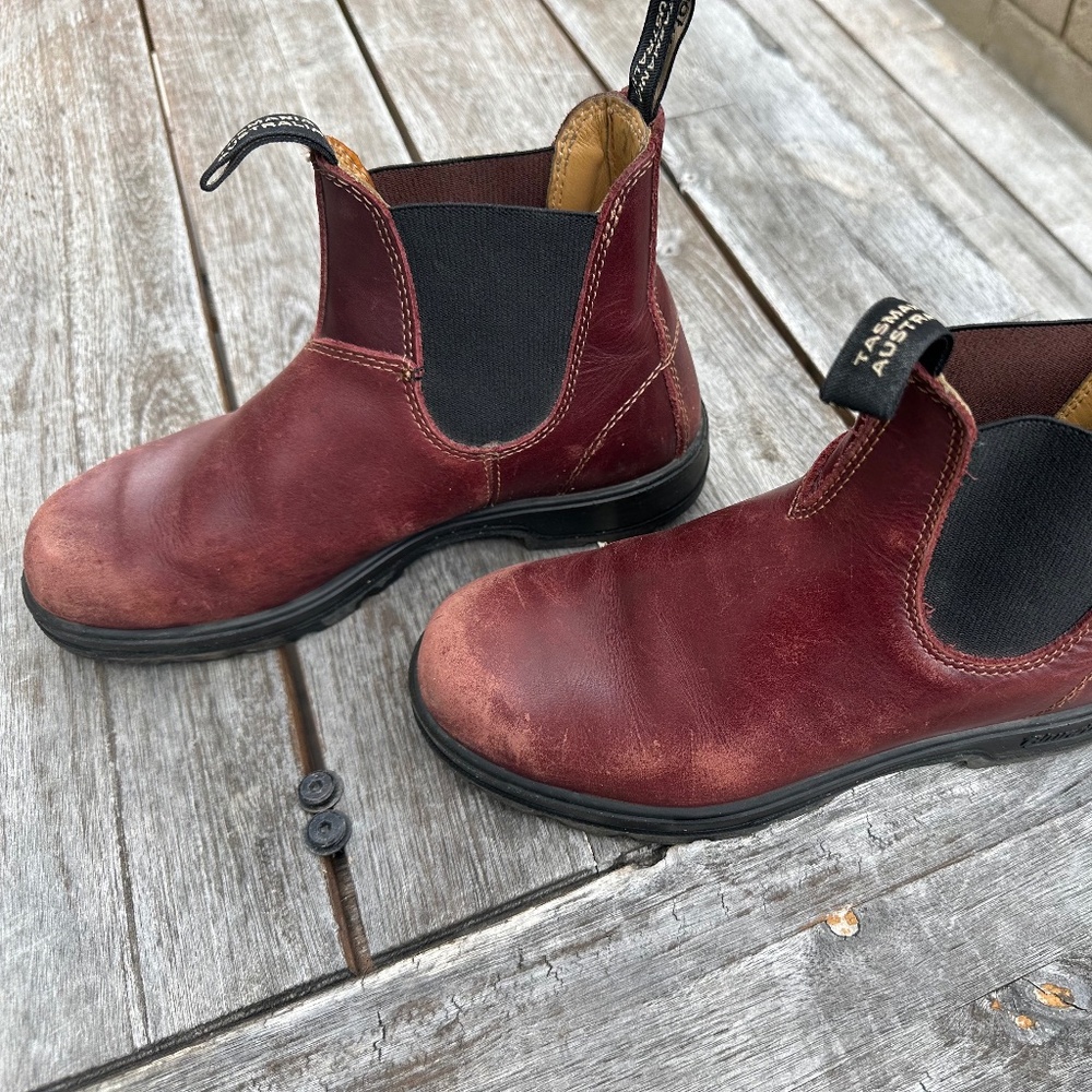 Blundstone - #2130 - Auburn 8.5/5.5 women’s